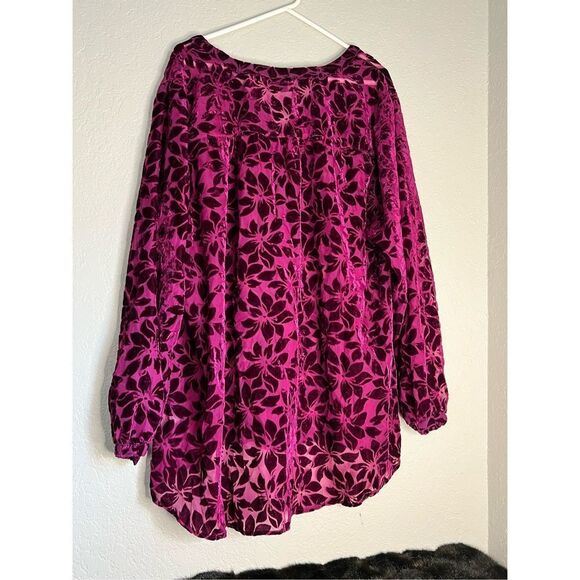 Torrid Top Velvet Burnout Hi Low Pullover Long Sleeve Wine Color 2 - Picture 3 of 4